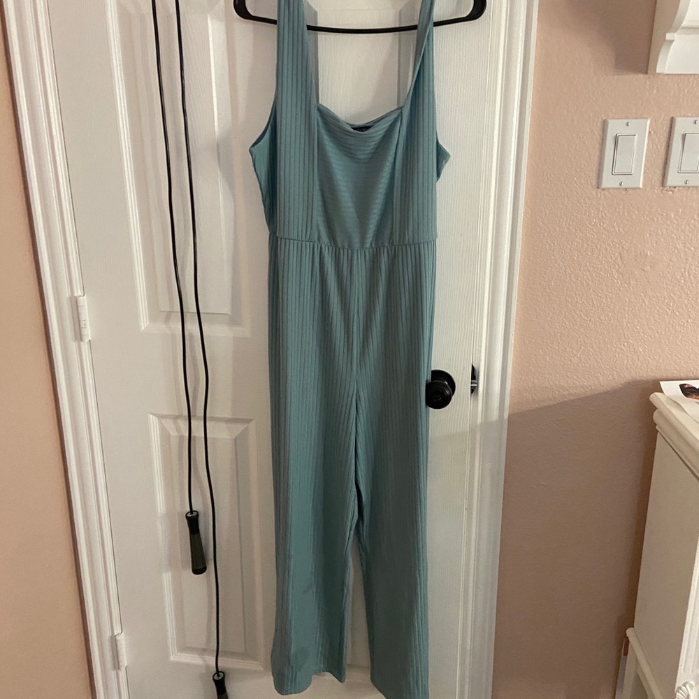 Bought but never wore